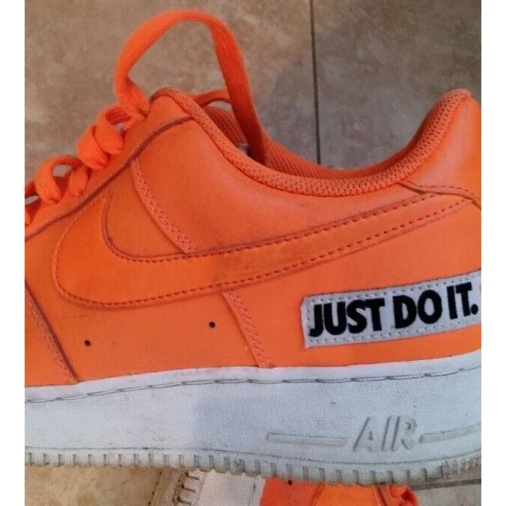 Men's Nike Air Force 1 Low ‘07 LV8 Just Do It Orange Sneakers Sz 12 # BQ5360-800